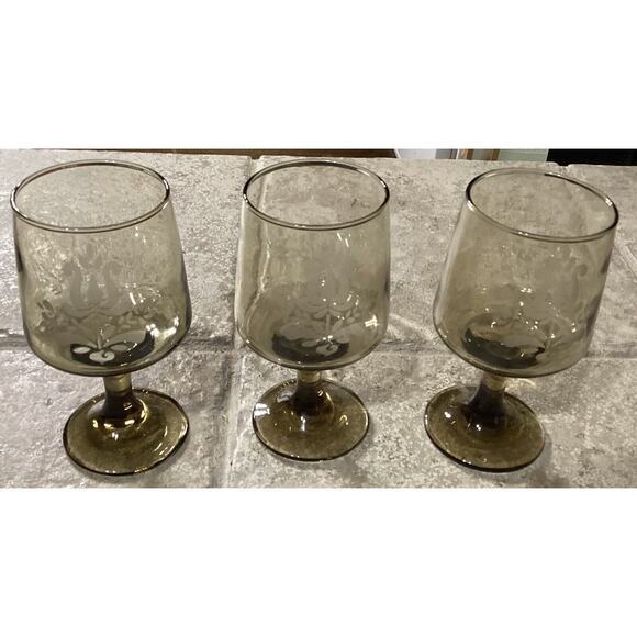 3 ~ Vintage Pfaltzgraff Village Wine Glass Goblets Etched Brown Stemware ~ 6” - Picture 2 of 7
